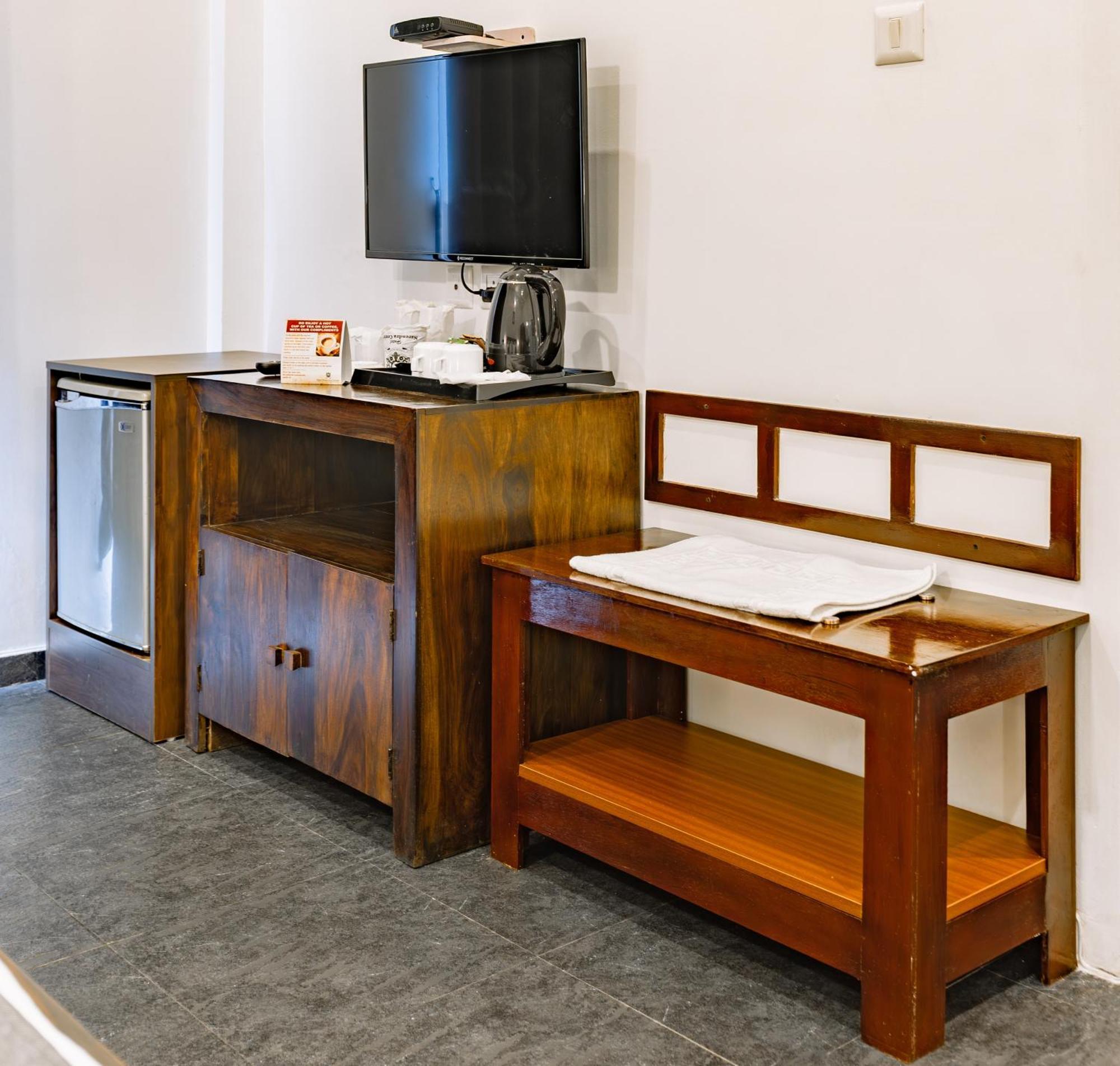 Hotel Narendra Central Muvattupuzha 外观 照片