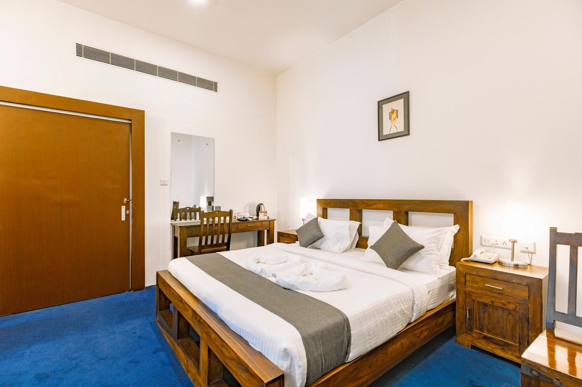 Hotel Narendra Central Muvattupuzha 外观 照片