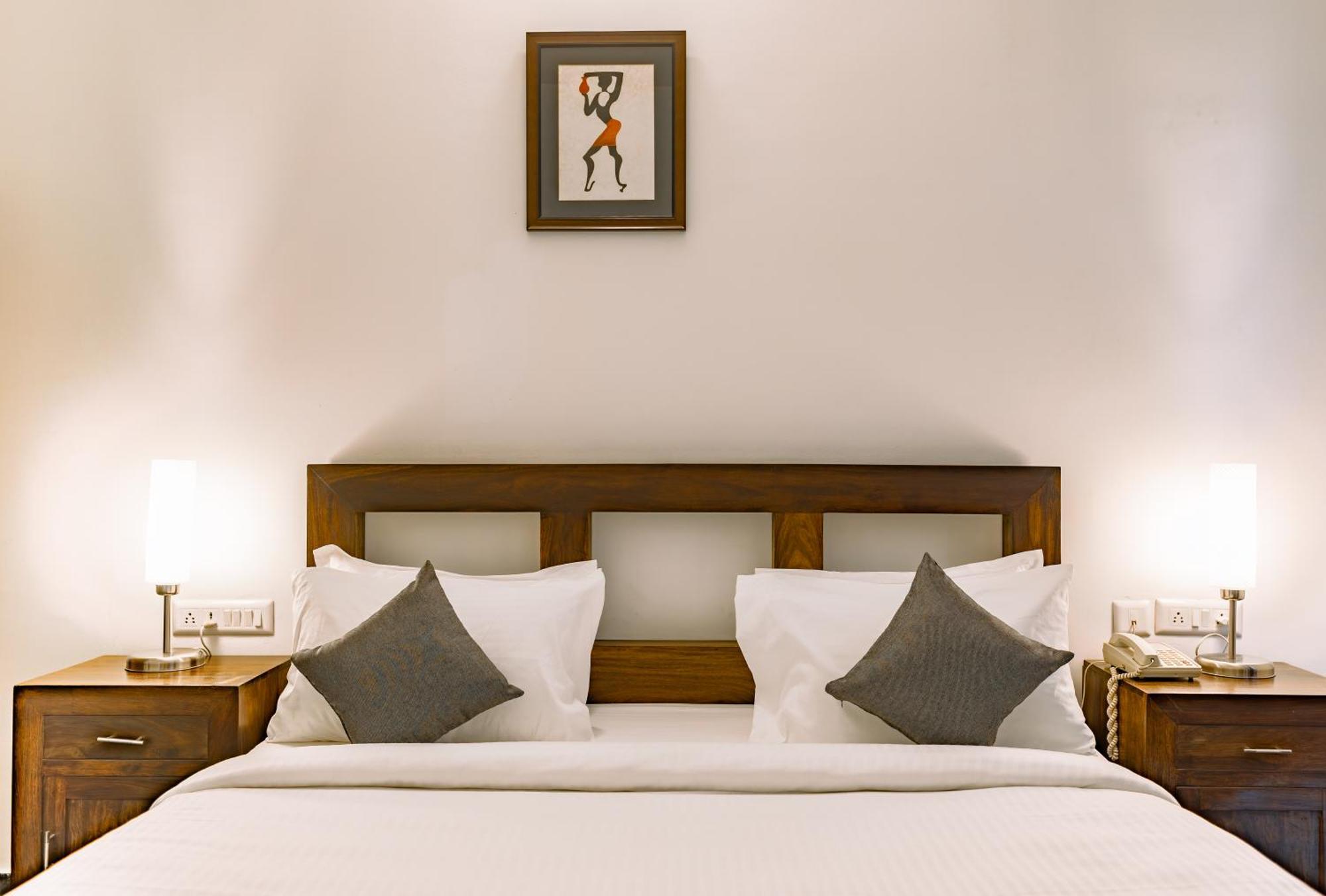 Hotel Narendra Central Muvattupuzha 外观 照片